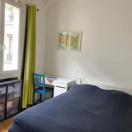5 Bdr, 10 Ppl Georgous Typical Parisian Flat