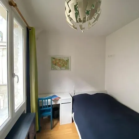 5 Bdr, 10 Ppl Georgous Typical Parisian Flat *
