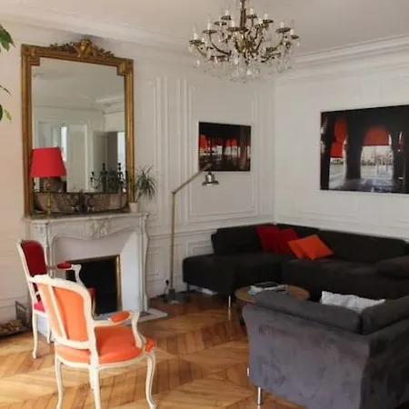 Appartement 5 Bdr, 10 Ppl Georgous Typical Parisian Flat Paris