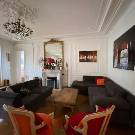 5 Bdr, 10 Ppl Georgous Typical Parisian Flat Daire *